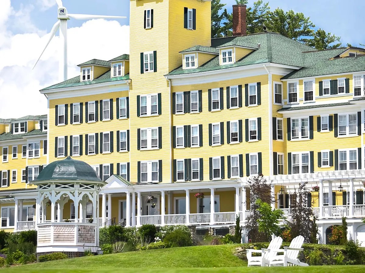 Hotels most mountaintop resorts stunning world fodors oberoi courtesy